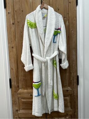 NWT Canyon Group Chenille Margarita Robe (Large)